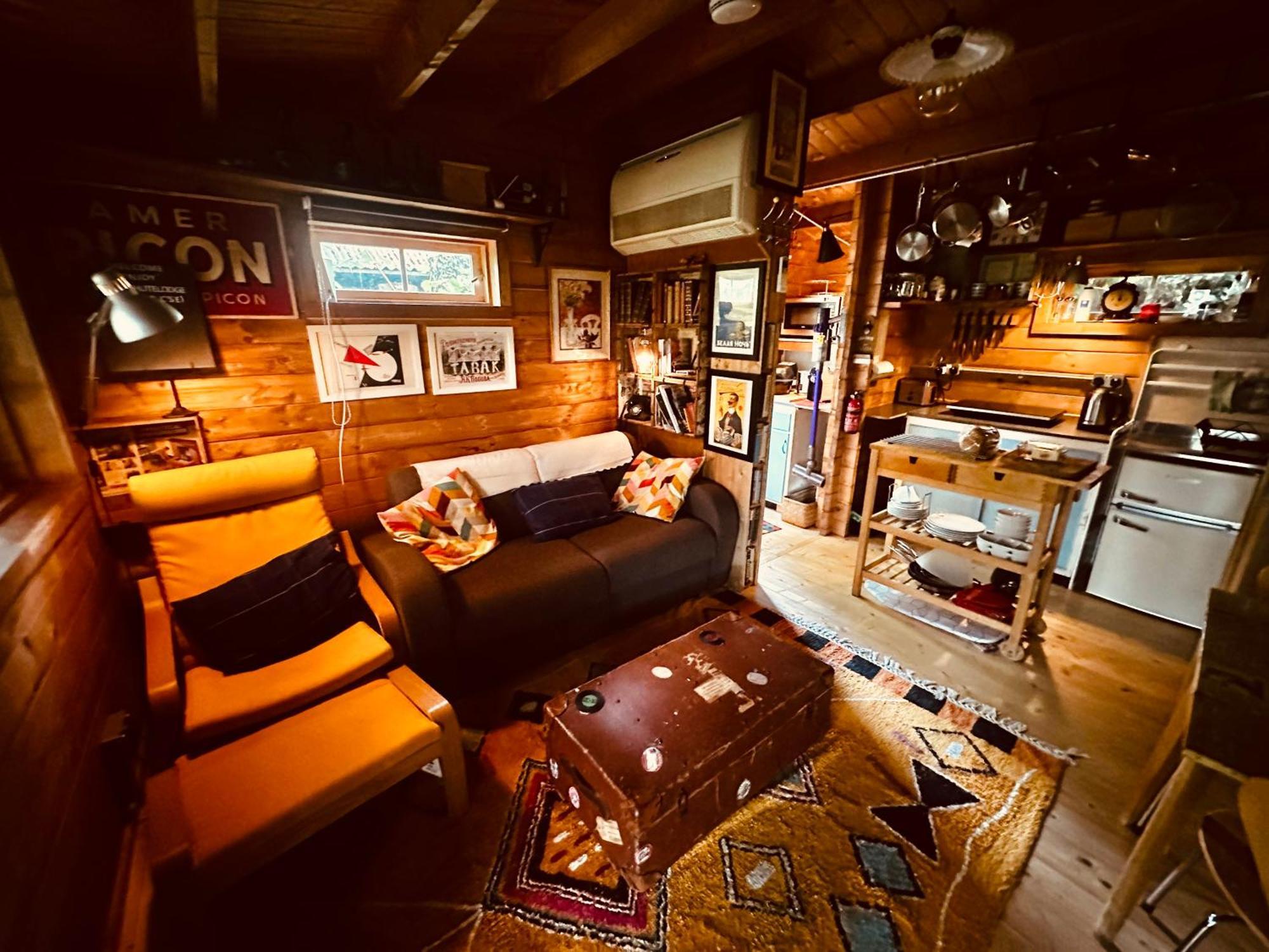 Retro Private Lodge With Hot Tub Nr Dartmoor 뉴턴애벗 외부 사진