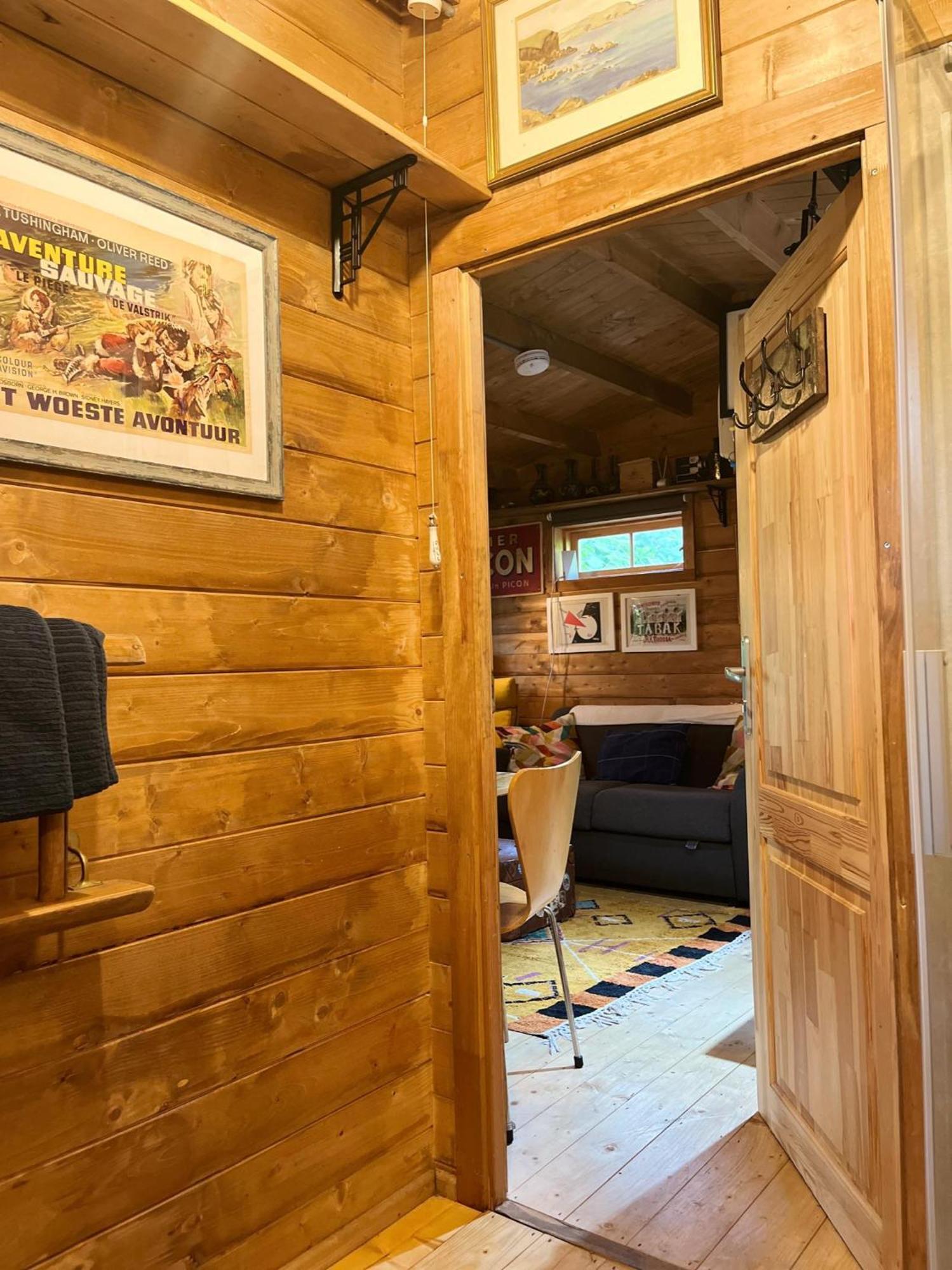 Retro Private Lodge With Hot Tub Nr Dartmoor 뉴턴애벗 외부 사진